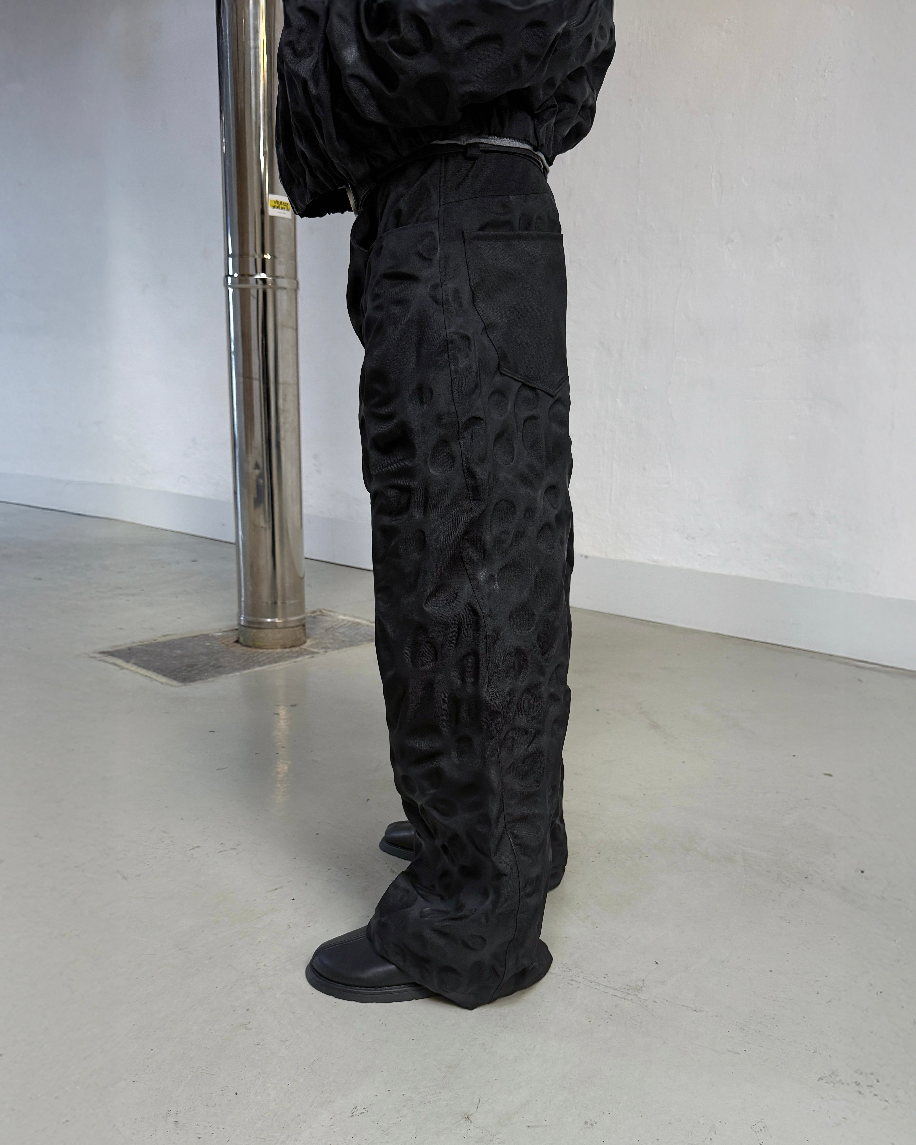 Manipulation Pants